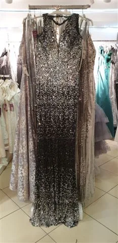 Luxury Evening & Gala Gown Collection Model 1 — Women's Fashion, Evening Gowns, Modest Wear & Hajj Clothing | AFRIMEKS Foreign Trade