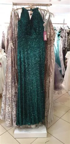 Luxury Evening & Gala Gown Collection Model 22 — Women's Fashion, Evening Gowns, Modest Wear & Hajj Clothing | AFRIMEKS Foreign Trade