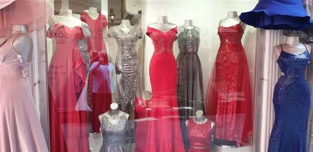 Luxury Evening & Gala Gown Collection Model 10 — Women's Fashion, Evening Gowns, Modest Wear & Hajj Clothing | AFRIMEKS Foreign Trade