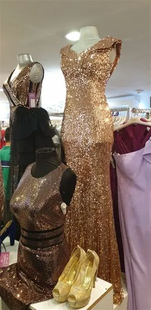 Luxury Evening & Gala Gown Collection Model 76 — Women's Fashion, Evening Gowns, Modest Wear & Hajj Clothing | AFRIMEKS Foreign Trade