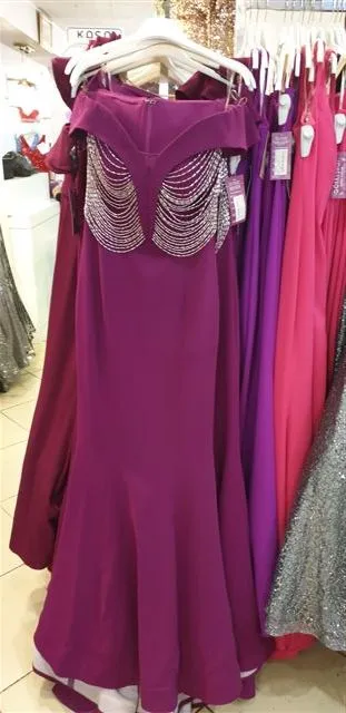Luxury Evening & Gala Gown Collection Model 142 — Women's Fashion, Evening Gowns, Modest Wear & Hajj Clothing | AFRIMEKS Foreign Trade