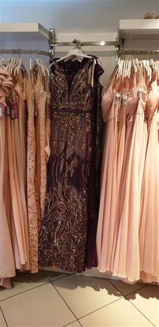 Luxury Evening & Gala Gown Collection Model 88 — Women's Fashion, Evening Gowns, Modest Wear & Hajj Clothing | AFRIMEKS Foreign Trade