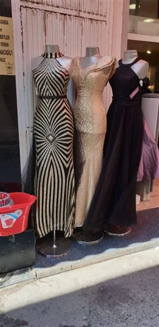 Luxury Evening & Gala Gown Collection Model 46 — Women's Fashion, Evening Gowns, Modest Wear & Hajj Clothing | AFRIMEKS Foreign Trade