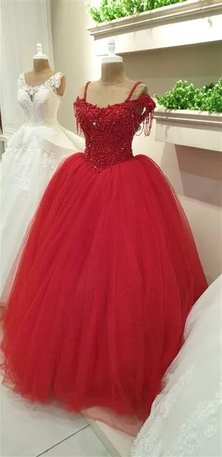 Luxury Evening & Gala Gown Collection Model 50 — Women's Fashion, Evening Gowns, Modest Wear & Hajj Clothing | AFRIMEKS Foreign Trade