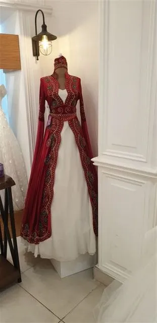Luxury Evening & Gala Gown Collection Model 79 — Women's Fashion, Evening Gowns, Modest Wear & Hajj Clothing | AFRIMEKS Foreign Trade