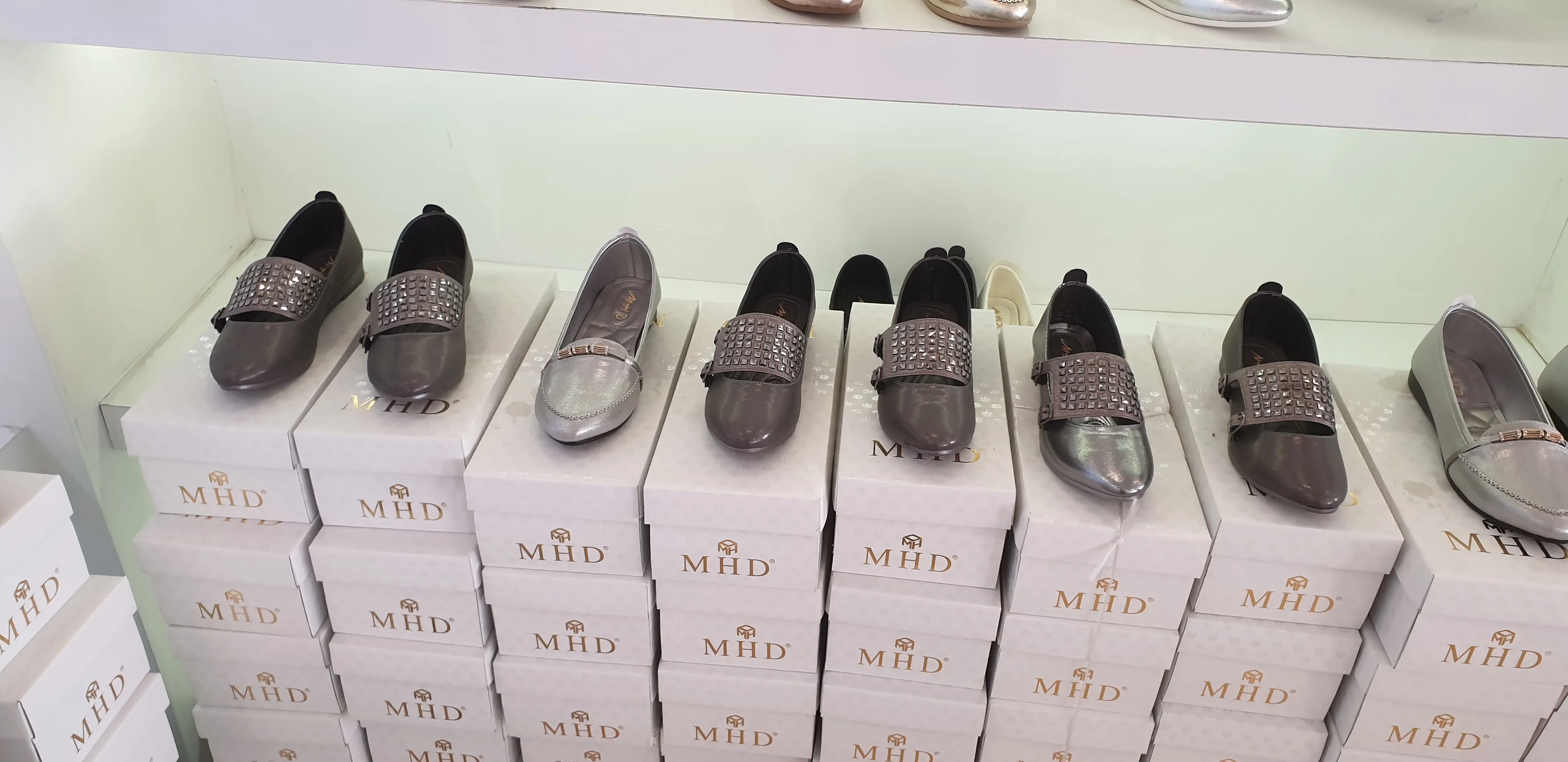 Genuine Leather & Suede Casual Export Shoes Model 83 — Casual, Bridal & Formal Evening Footwear Collections | AFRIMEKS Foreign Trade