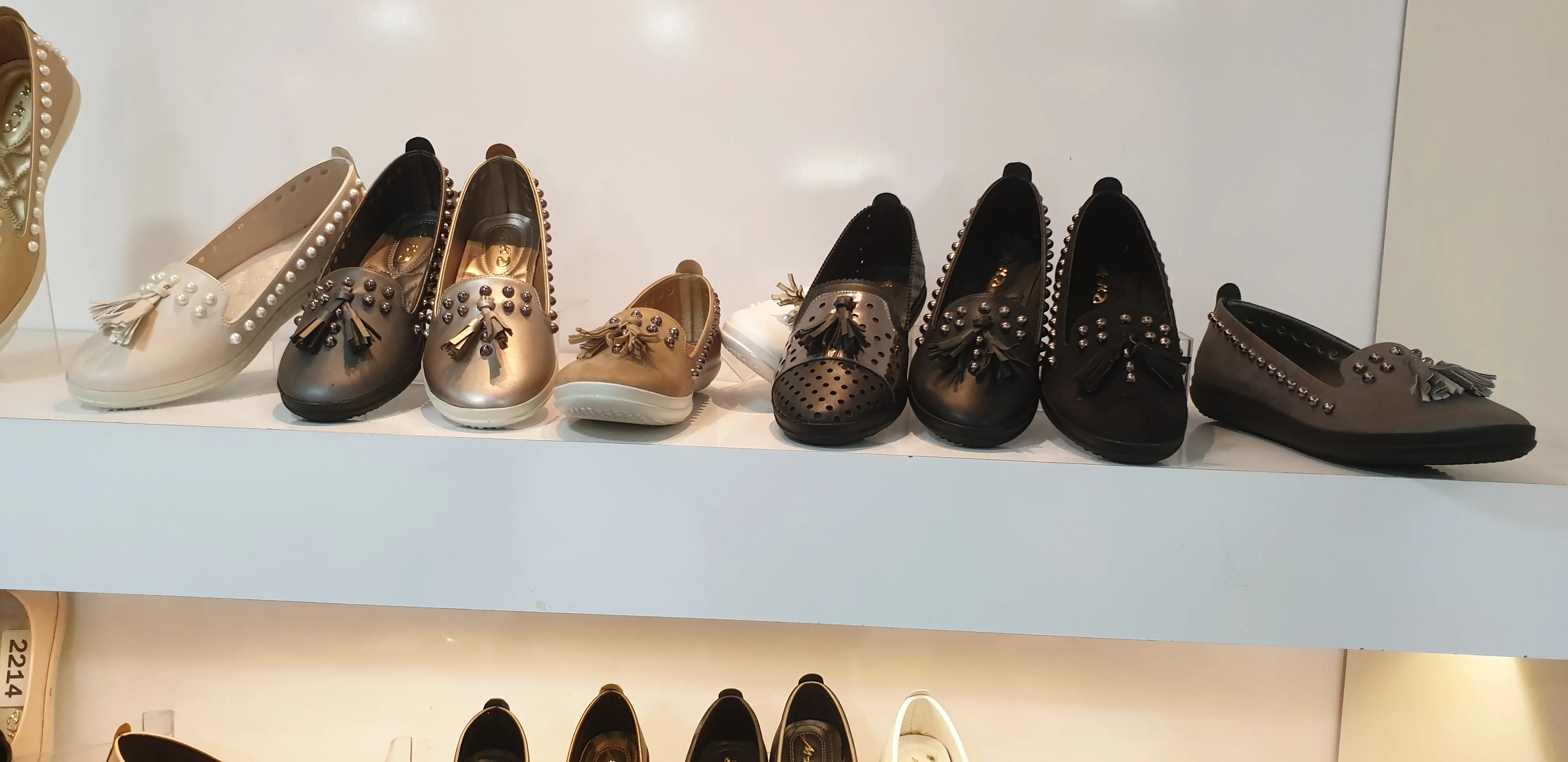 Genuine Leather & Suede Casual Export Shoes Model 37 — Casual, Bridal & Formal Evening Footwear Collections | AFRIMEKS Foreign Trade