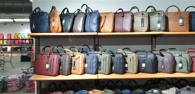 Luxury Women's Daily Shoulder & Handbag — Export Series Model 84 — Women's Handbags, Shoulder Bags & Evening Clutches | AFRIMEKS Foreign Trade