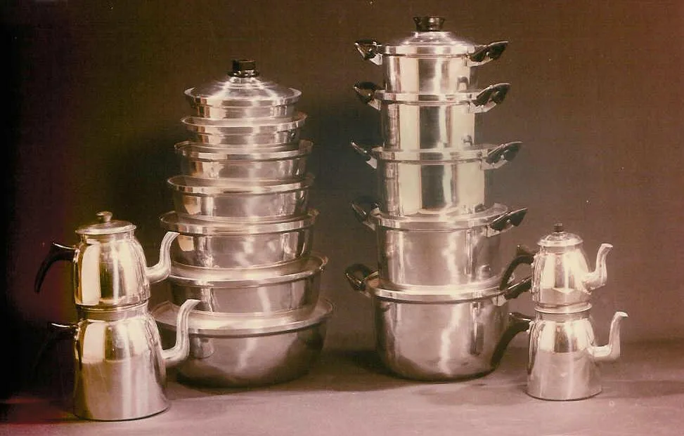 Enamel & Aluminum Cookware Group / Pots & Teapot Set Model 39 — Kitchenware, Glassware & Household Plastics | AFRIMEKS Foreign Trade