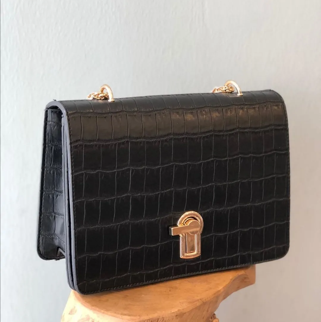 Luxury Women's Daily Shoulder & Handbag — Export Series Model 318 — Women's Handbags, Shoulder Bags & Evening Clutches | AFRIMEKS Foreign Trade