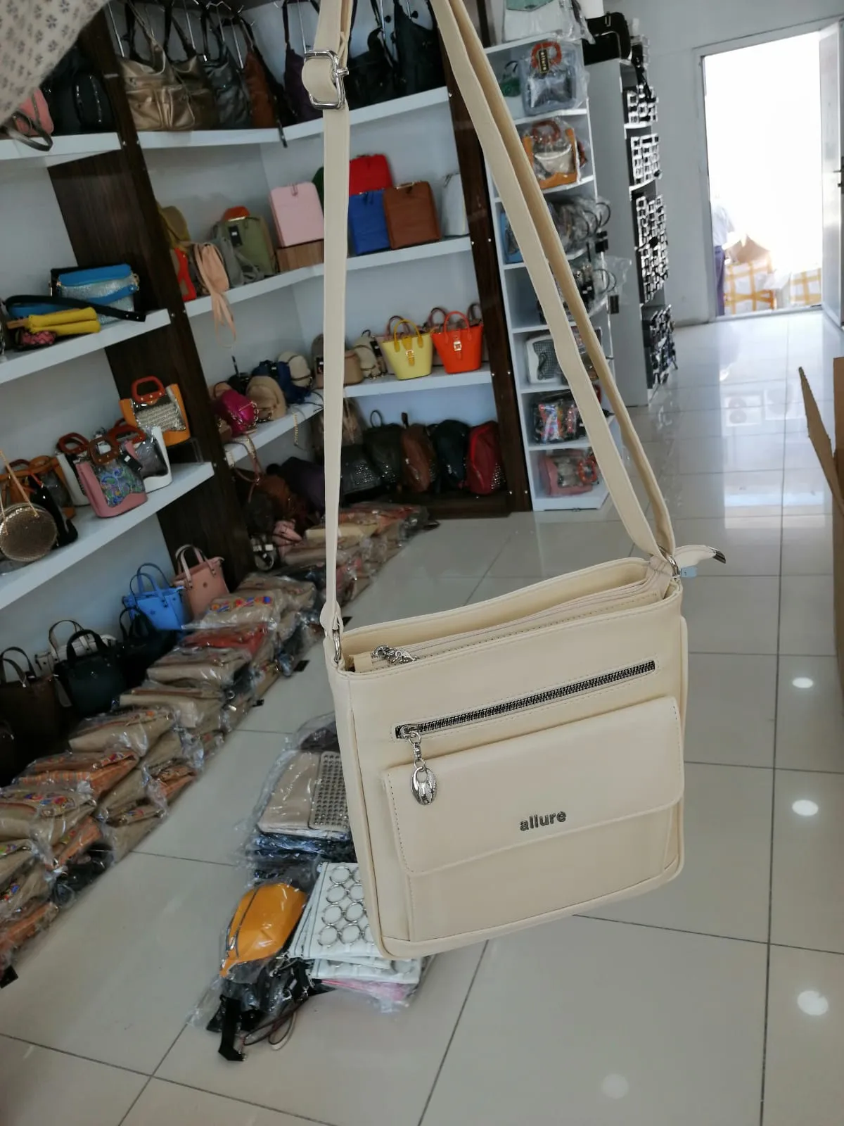 Luxury Women's Daily Shoulder & Handbag — Export Series Model 39 — Women's Handbags, Shoulder Bags & Evening Clutches | AFRIMEKS Foreign Trade