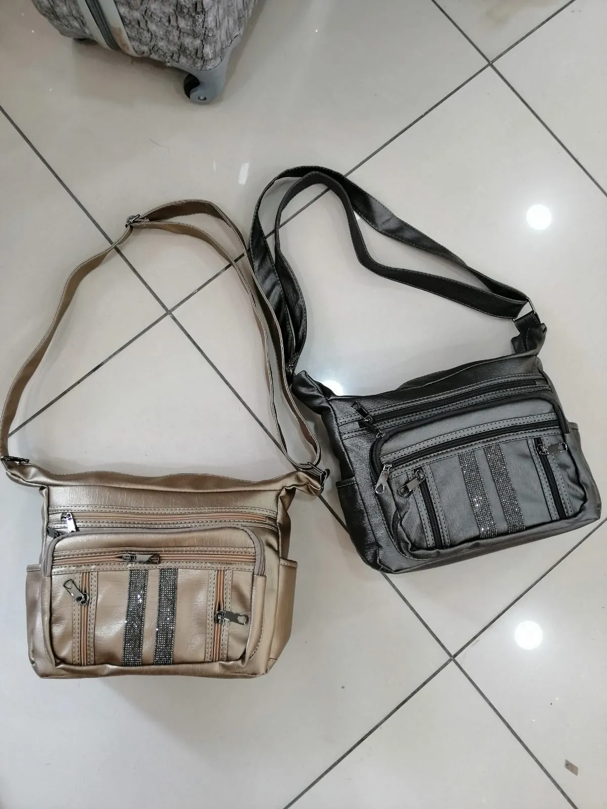 Luxury Women's Daily Shoulder & Handbag — Export Series Model 197 — Women's Handbags, Shoulder Bags & Evening Clutches | AFRIMEKS Foreign Trade