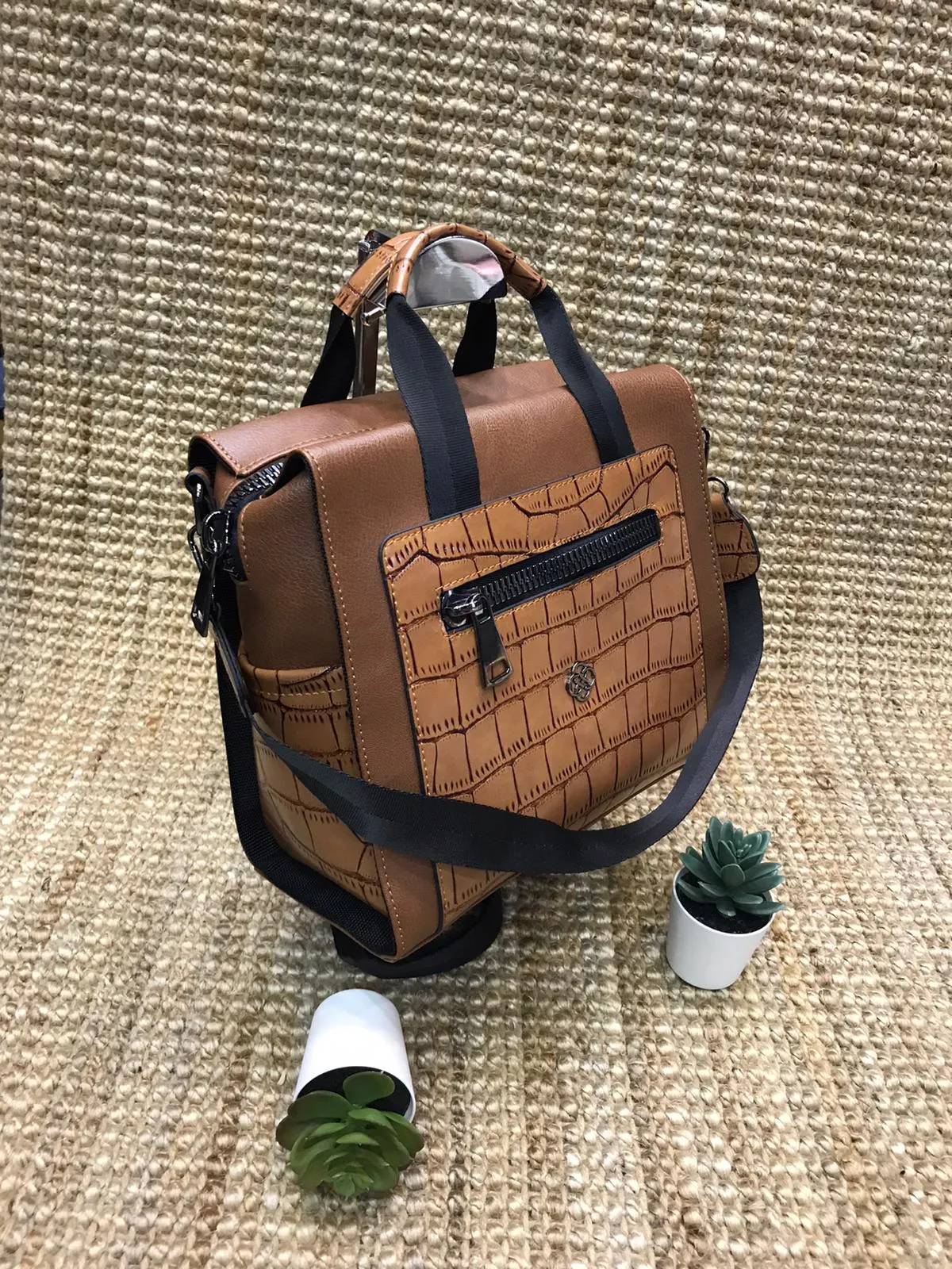 Luxury Women's Daily Shoulder & Handbag — Export Series Model 123 — Women's Handbags, Shoulder Bags & Evening Clutches | AFRIMEKS Foreign Trade