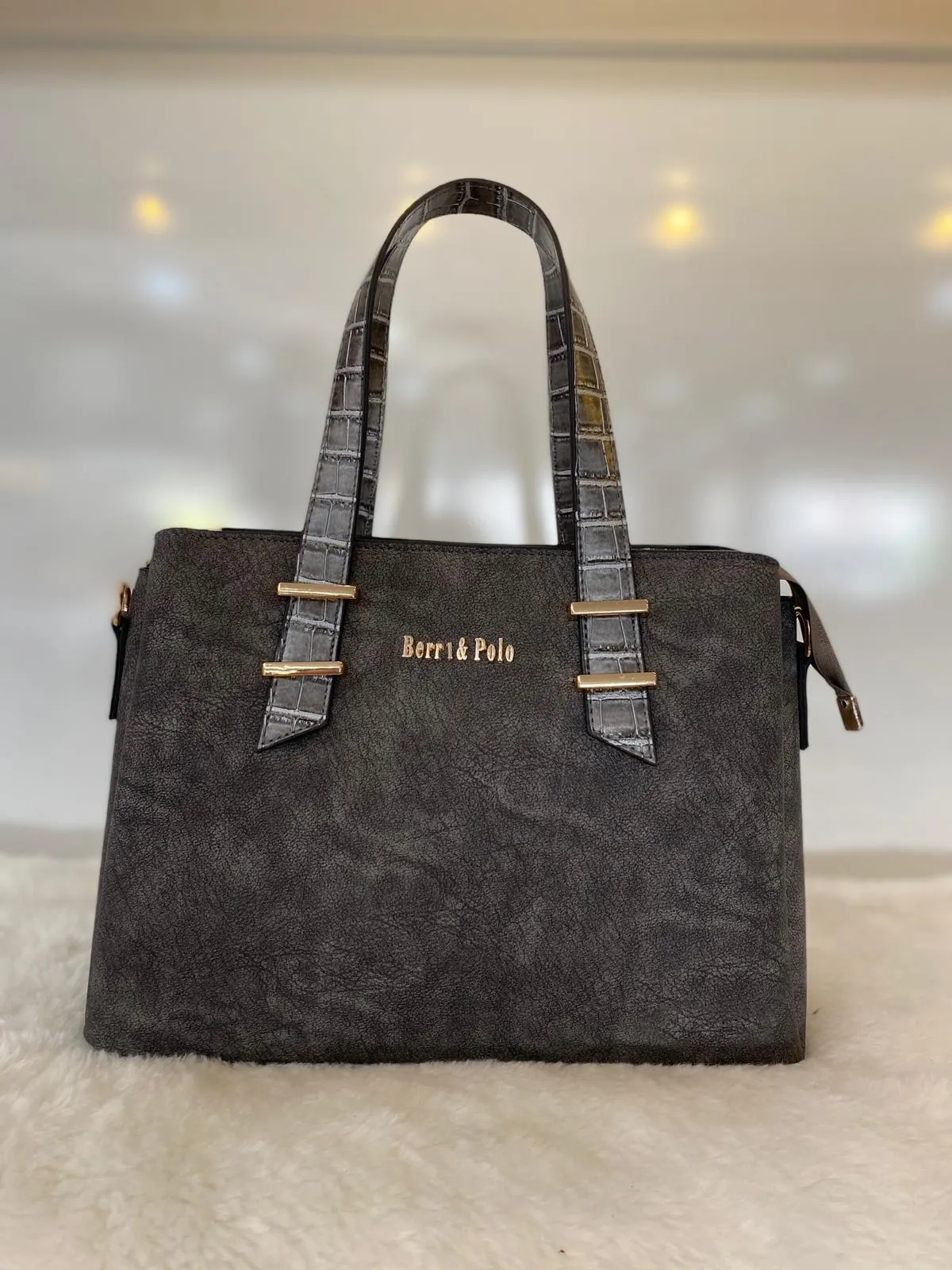 Luxury Women's Daily Shoulder & Handbag — Export Series Model 300 — Women's Handbags, Shoulder Bags & Evening Clutches | AFRIMEKS Foreign Trade