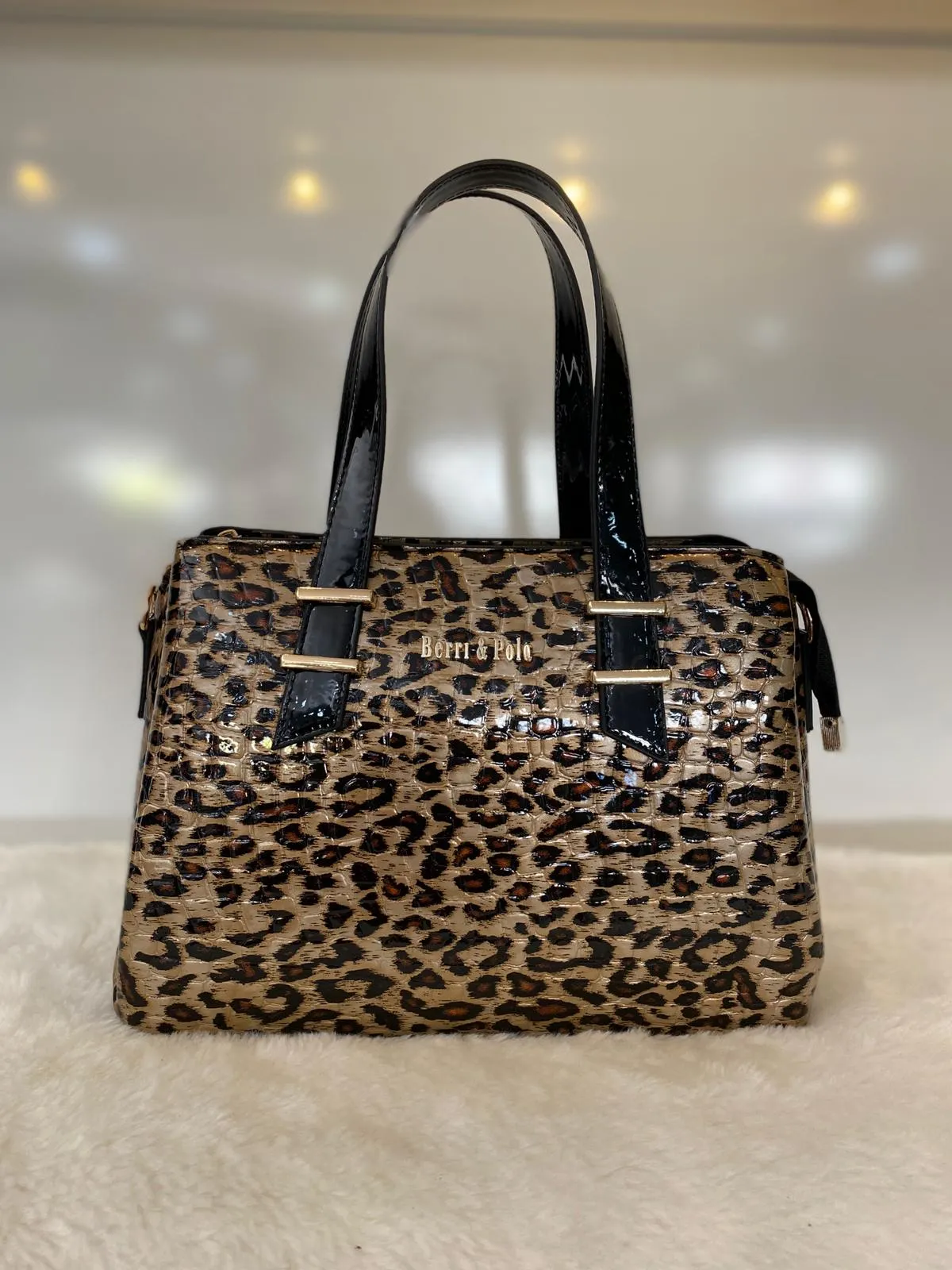 Luxury Women's Daily Shoulder & Handbag — Export Series Model 302 — Women's Handbags, Shoulder Bags & Evening Clutches | AFRIMEKS Foreign Trade