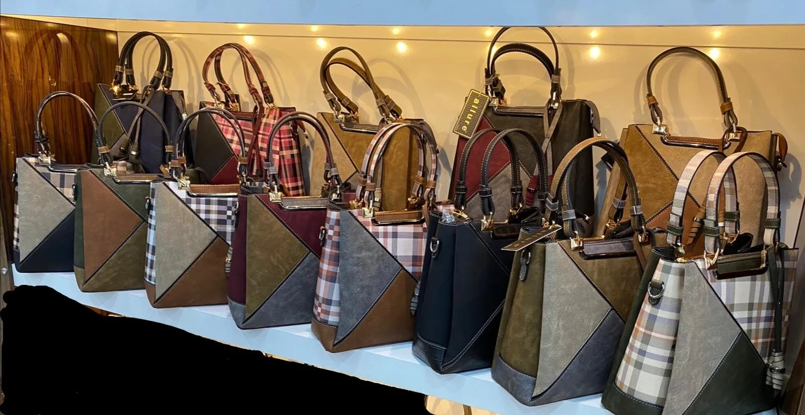 Luxury Women's Daily Shoulder & Handbag — Export Series Model 220 — Women's Handbags, Shoulder Bags & Evening Clutches | AFRIMEKS Foreign Trade